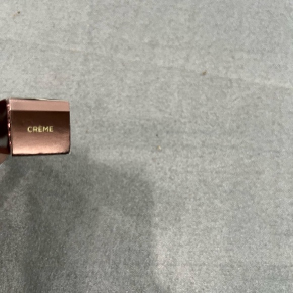 Hourglass Vanish Airbrush Concealer Cream 1.5 - [6ml] - Picture 3 of 9